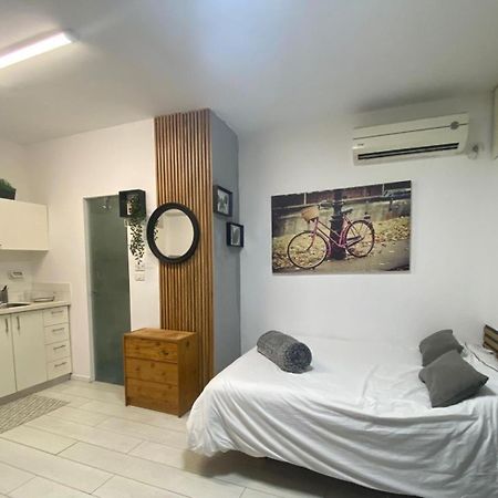 Apartamento סוויטה חדשה על חוף בוגרשוב המבוקש Tel Aviv Exterior foto